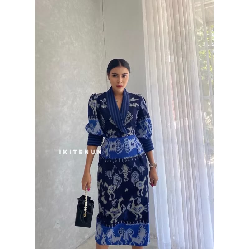Iris Dress Tenun - Foto 1